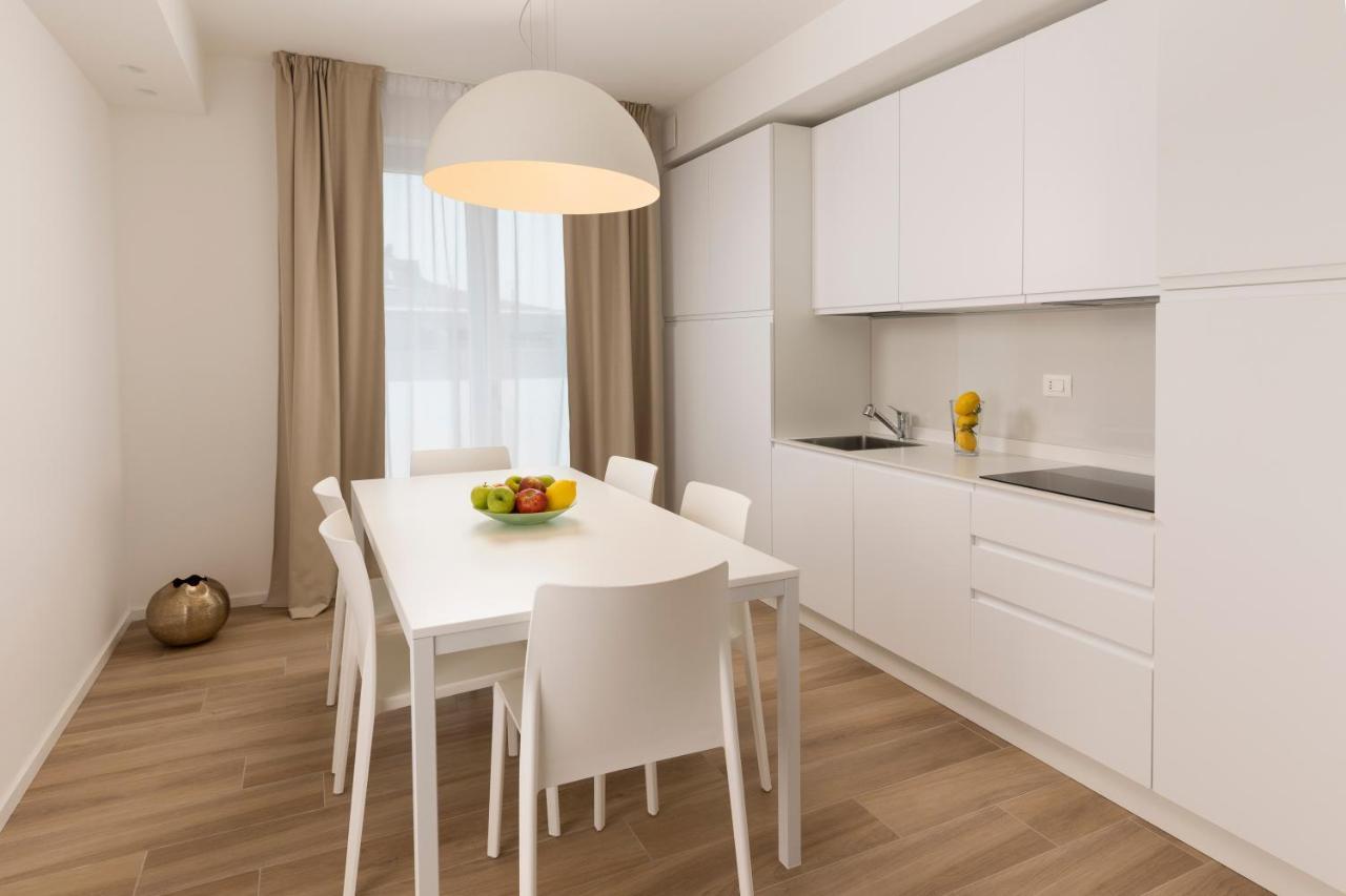 The Palm Riccione Exterior foto